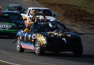 Illustration for article titled The Top 152 Lemons Of The 24 Hours Of LeMons Arse Freeze-A-Palooza 2009!